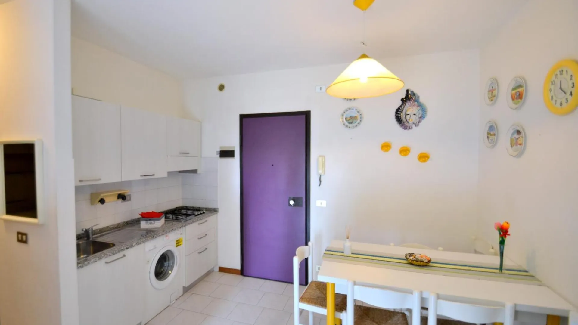 One Bedroom Flat With Balcony Next To The Sea Bibione 0*,  Italy
