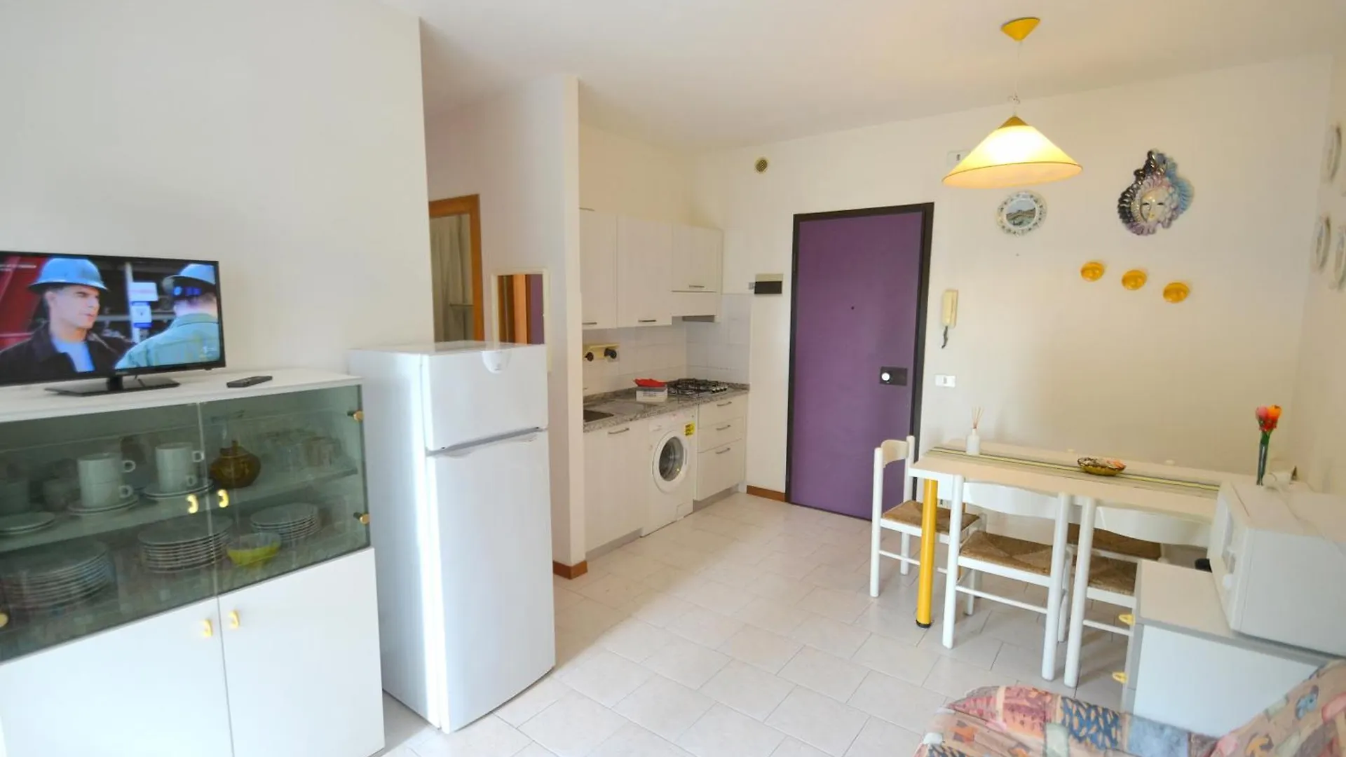 One Bedroom Flat With Balcony Next To The Sea Bibione Italy