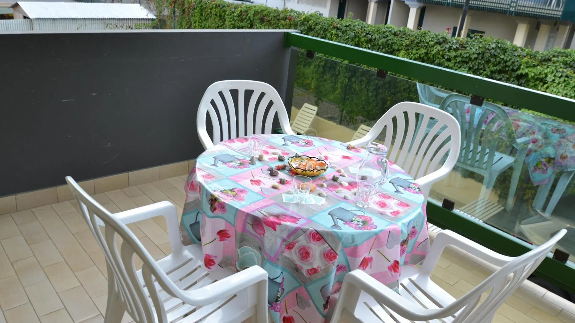 One Bedroom Flat With Balcony Next To The Sea Bibione 0*,